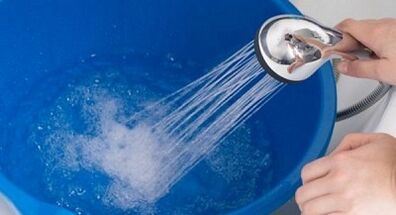 Refresco con auga quente para aumentar o pene